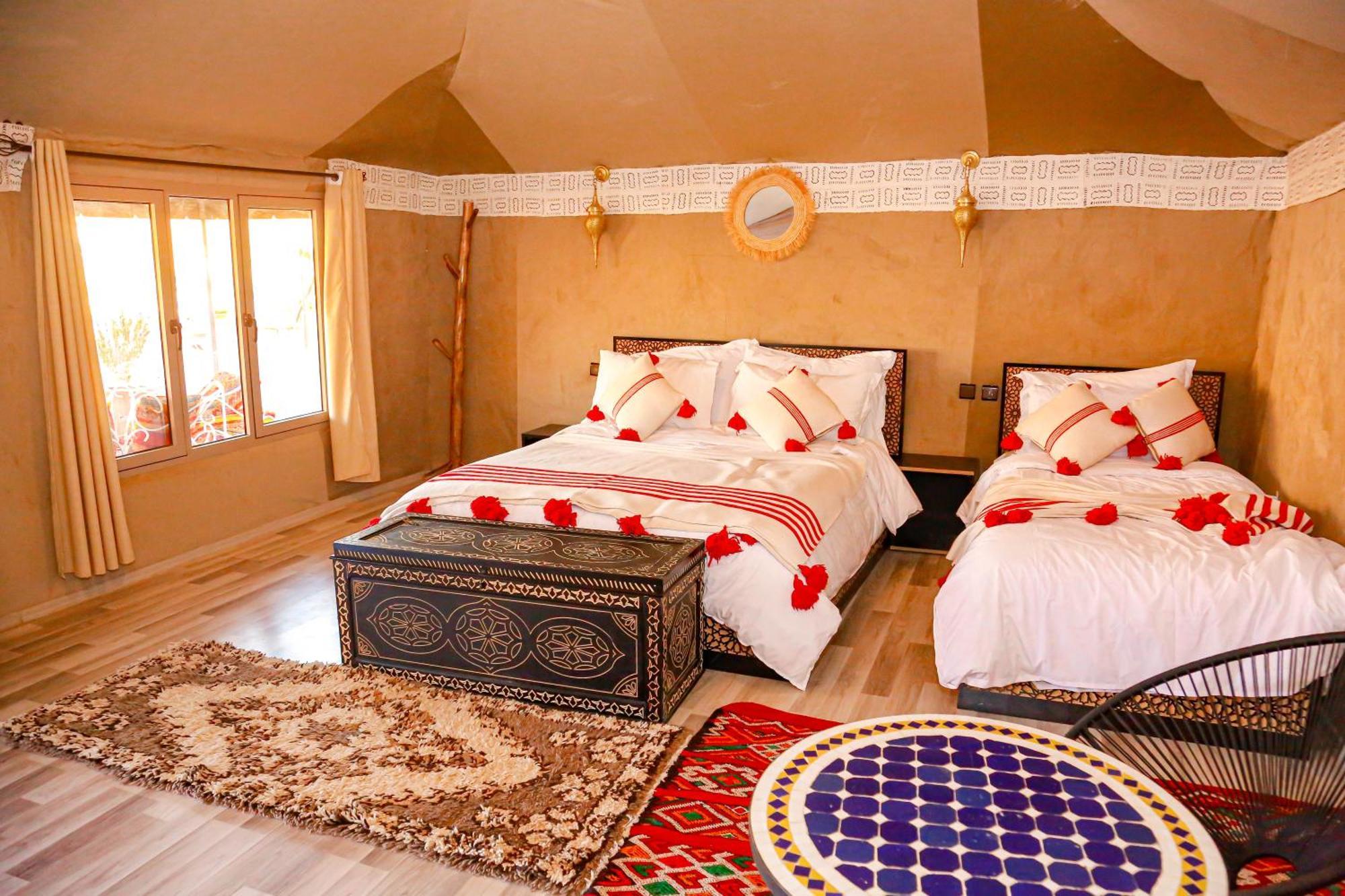 Salambo Tente Merzouga Extérieur photo